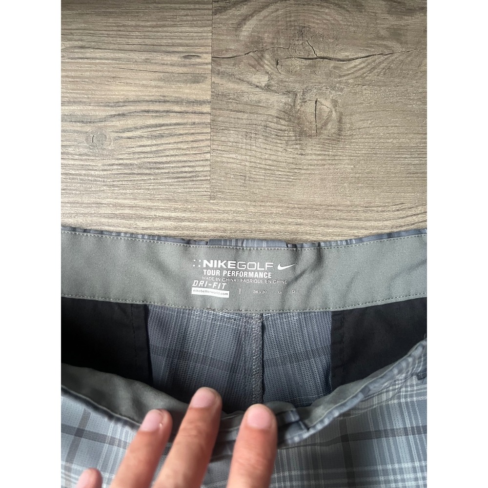 Nike Golf Tour Performance Men's Dri-Fit Gray Plaid Pants Size 36 x 30 - Picture 3 of 8